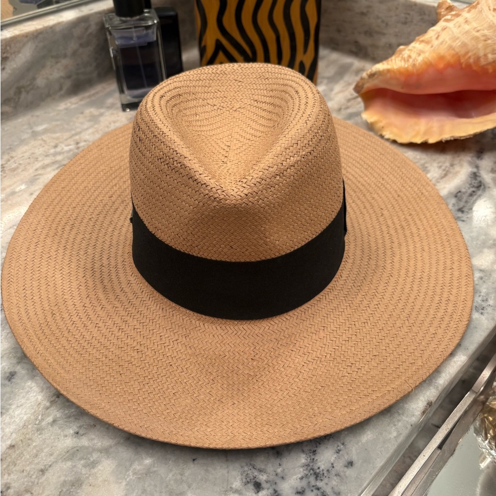 NWT- Gigi Pip Meredith Tan-wide brim Panama hat tan - Picture 3 of 8